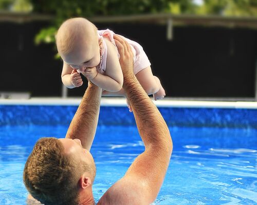 baby-beautiful-child-dad