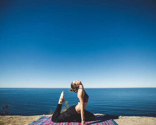 ocean-person-sky-yoga