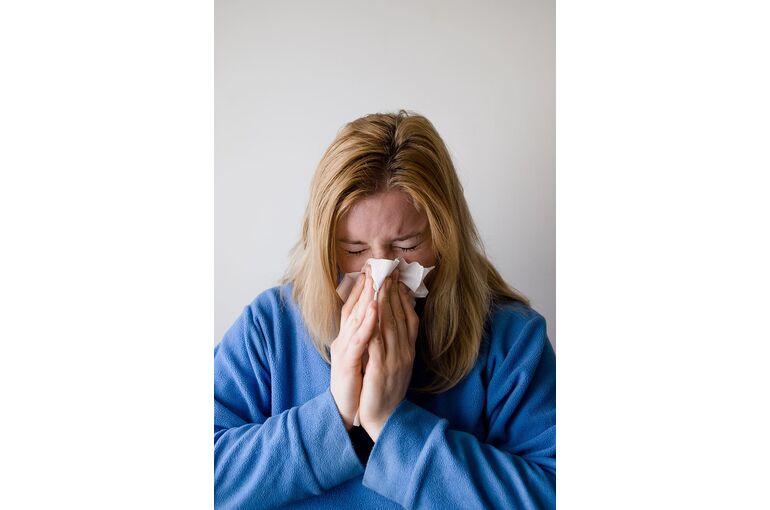 woman-blow-blowing-nose