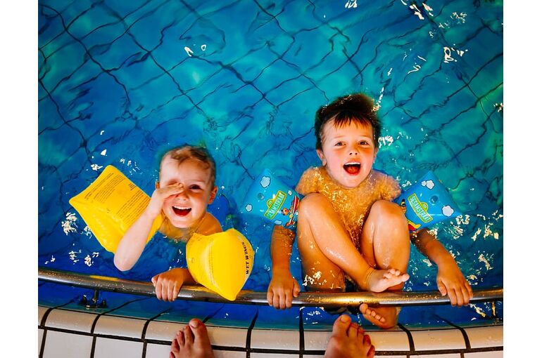 swimming-children-pool-boys