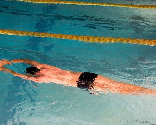 swimming-swim-pool-swimming-pool